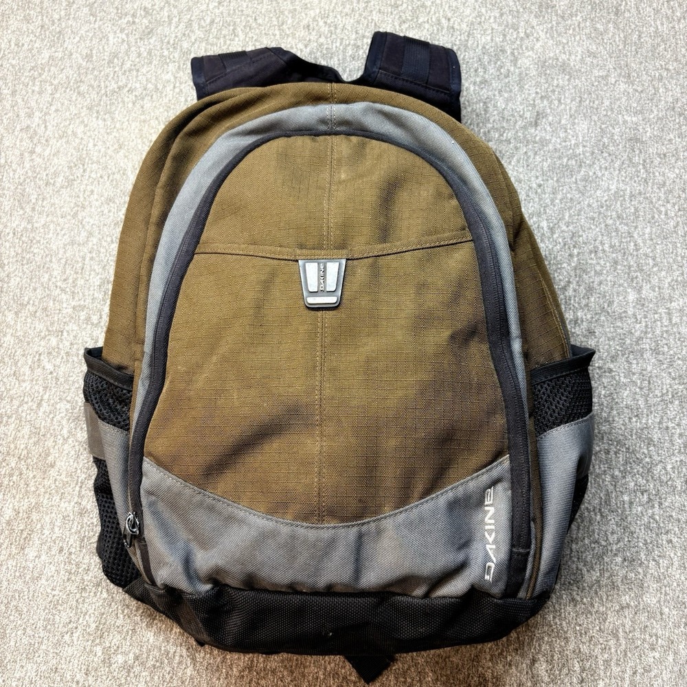 Dakine Element Backpack Brown Black Pockets Campus School Laptops Travel MTB
